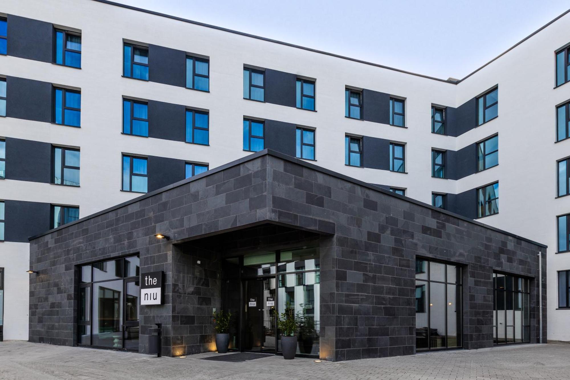 Aparthotel The Niu Wave - *